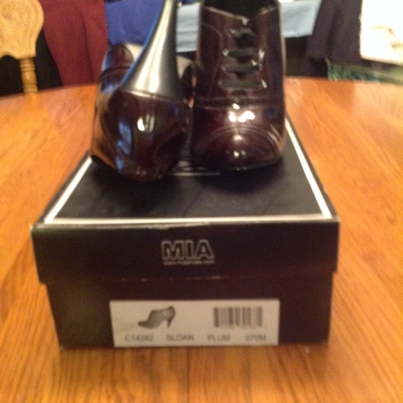 COPY - Gorgeous color - Picture 2 of 2